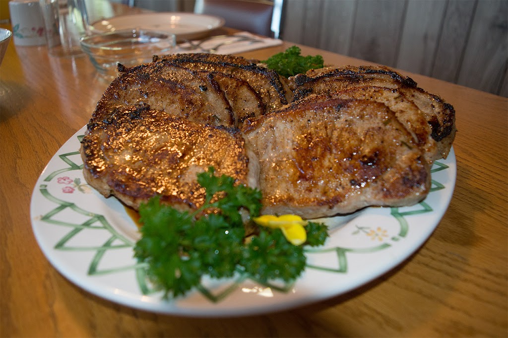 Bears Den Lodge | 2870 J Hartley Bay Rd, Hartley Bay, ON P0M 1A0, Canada | Phone: (705) 857-2757