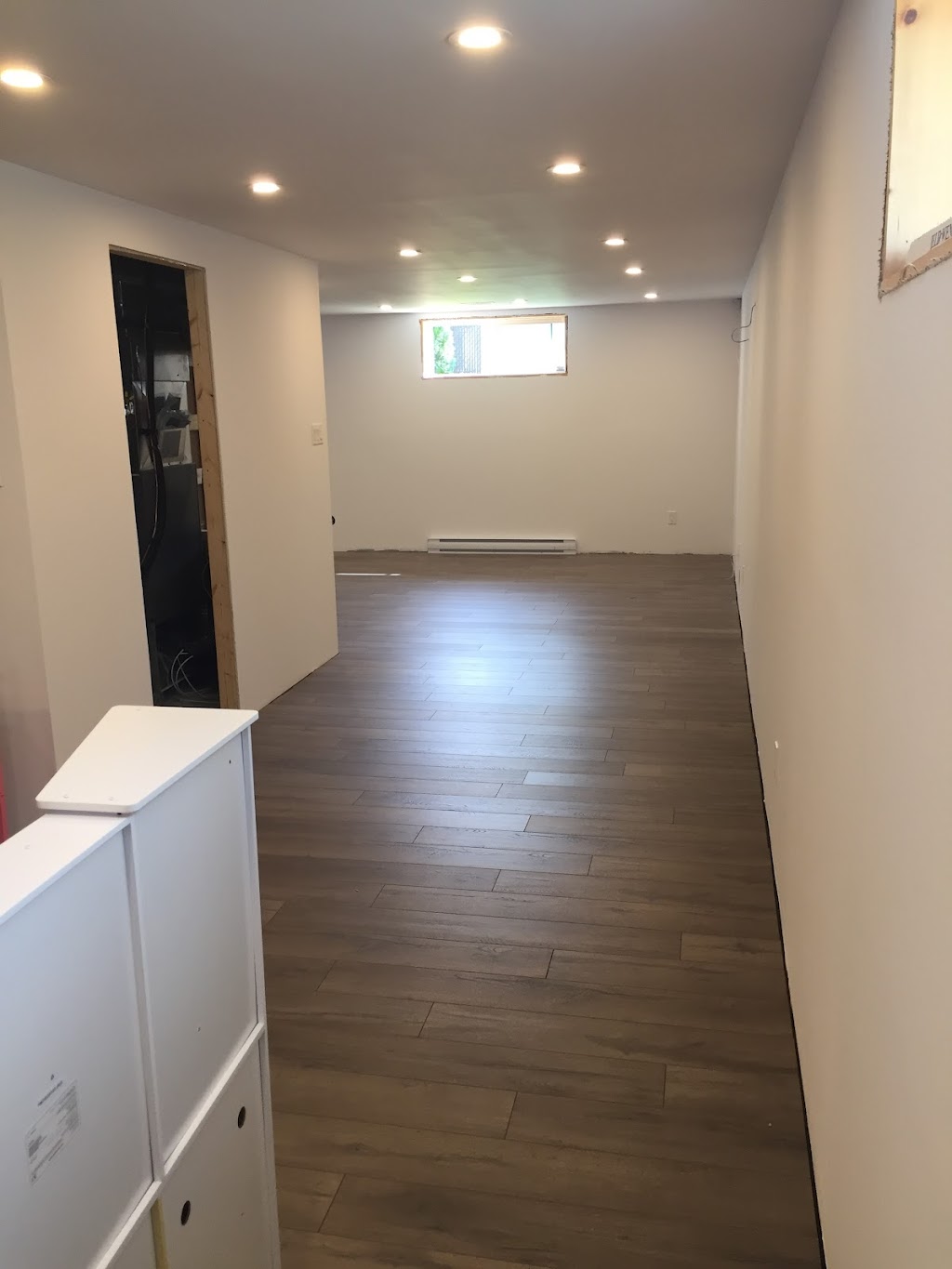 Omega electric Inc. | 73 Rue Montague, Kirkland, QC H9J 2T7, Canada | Phone: (514) 594-2142