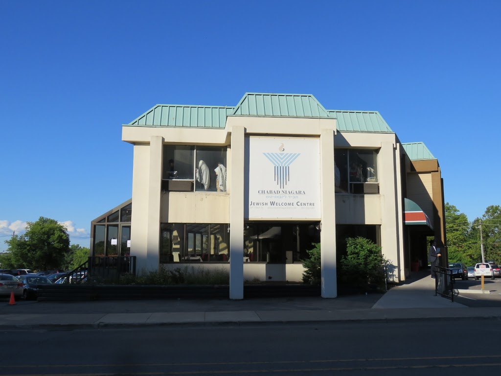 Chabad Niagara - Jewish Welcome Centre | 6417 Main St, Niagara Falls, ON L2G 5Y3, Canada | Phone: (905) 356-7200