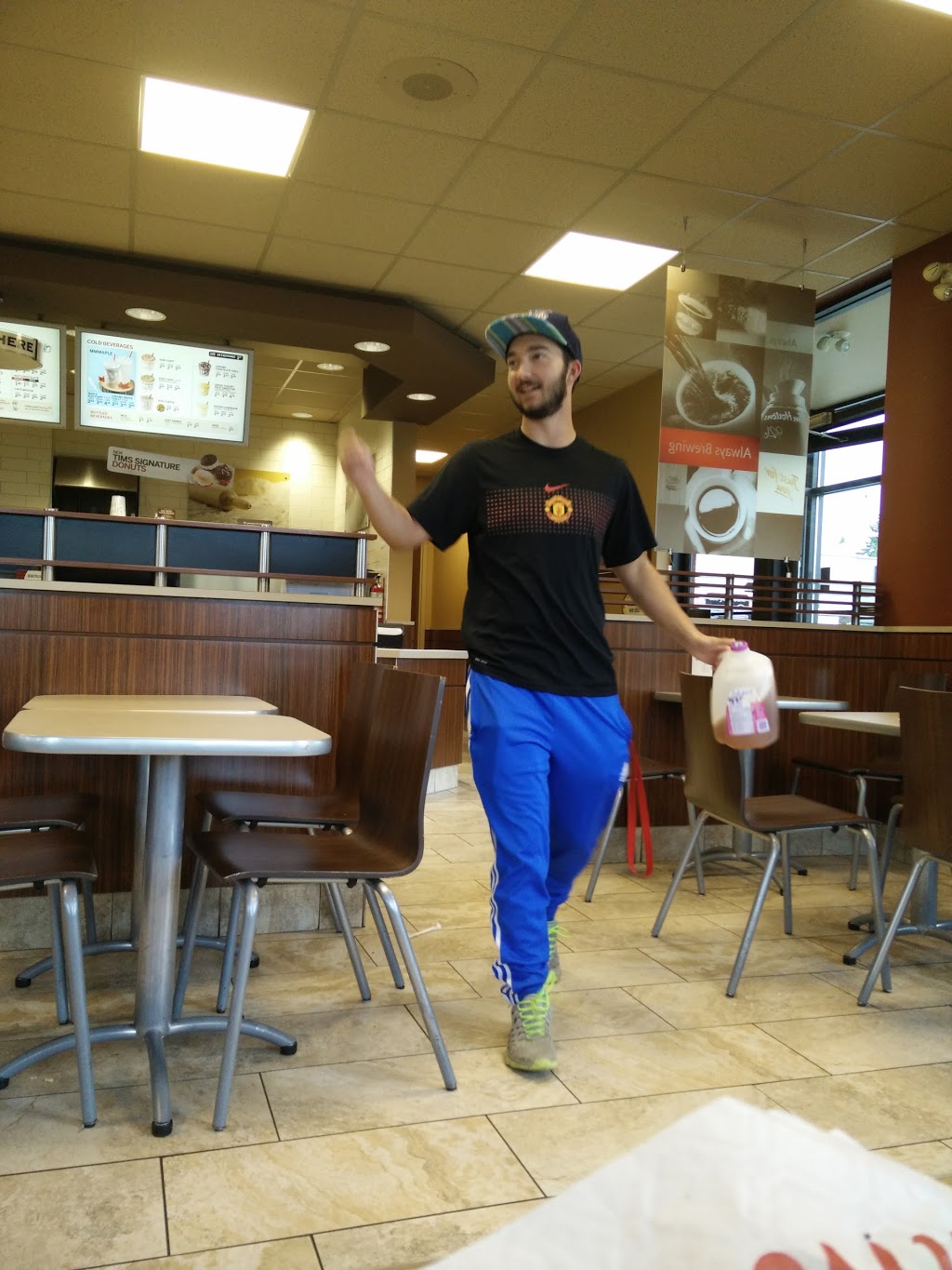 Tim Hortons | 2980 Island Hwy N Unit 200, Nanaimo, BC V9T 5V4, Canada | Phone: (250) 756-7769