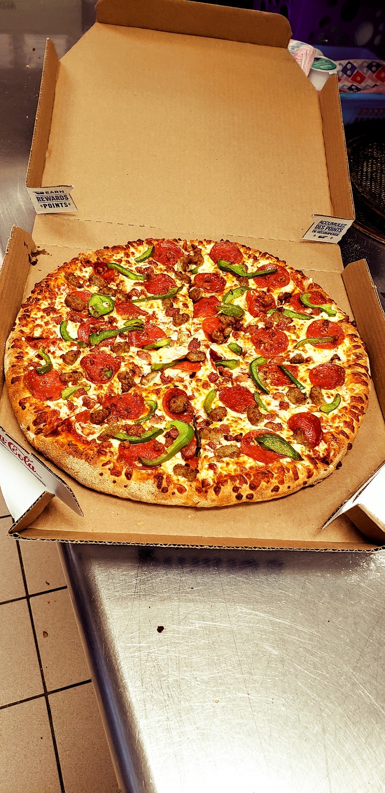 Dominos Pizza | 5402 Main St, Whitchurch-Stouffville, ON L4A 1H3, Canada | Phone: (365) 395-0005