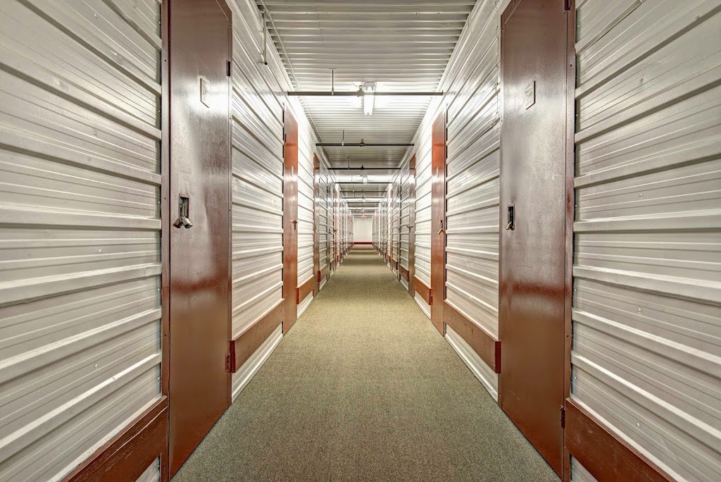 StorageMart | 3900 Boul Sir-Wilfrid-Laurier, Saint-Hubert, QC J3Y 6T1, Canada | Phone: (450) 676-6236