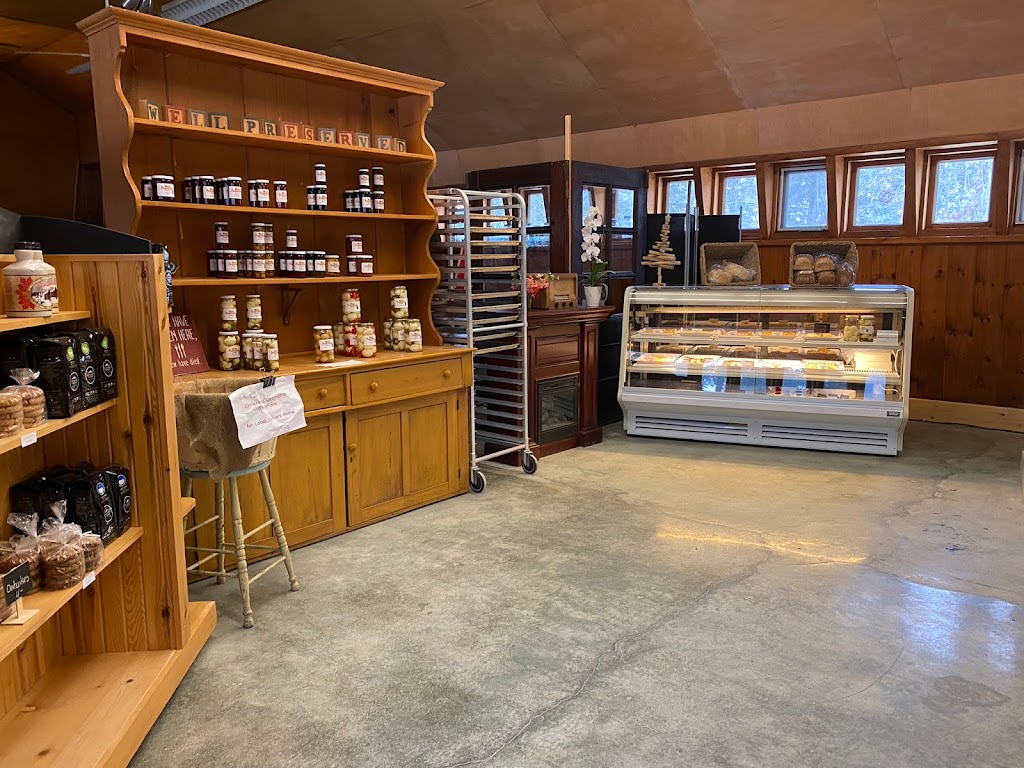 Country Bakery | 1021 E Rd, Minden, ON K0M 1J1, Canada | Phone: (705) 489-2917