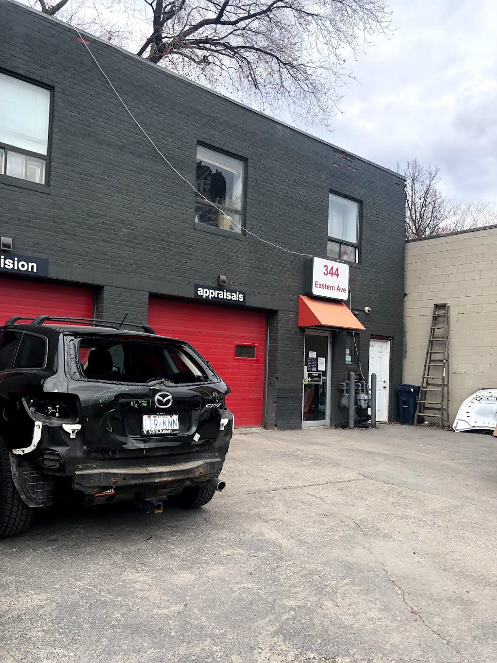CARSTAR Express Toronto Eastern Avenue | 344 Eastern Ave Unit 1, Toronto, ON M4M 3G5, Canada | Phone: (416) 265-2227