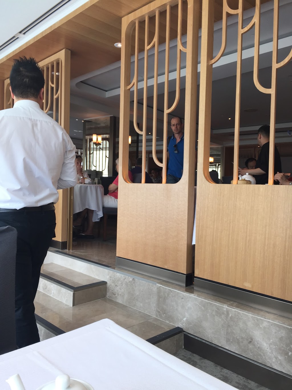 Pearl Harbourfront Chinese Cuisine | 200-207 Queens Quay W, Toronto, ON M5J 1A7, Canada | Phone: (416) 203-1233