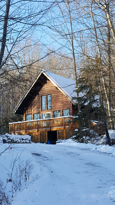 Peaksview Chalet | 83 Viewmount Dr, Calabogie, ON K0J 1H0, Canada | Phone: (613) 265-6755