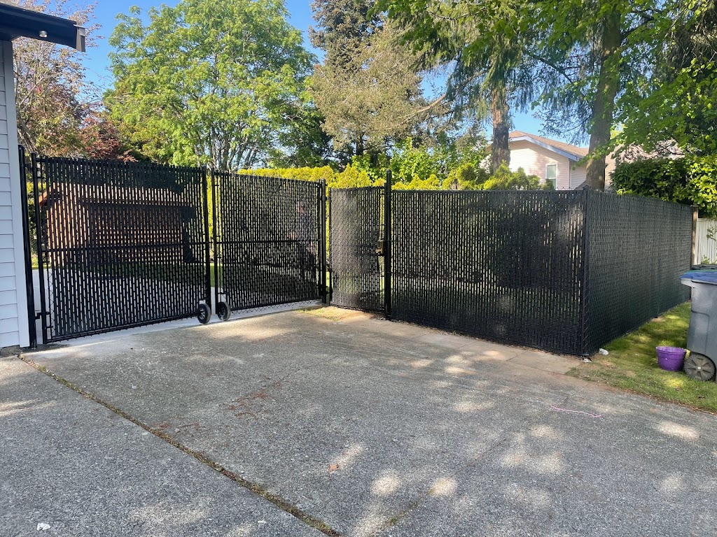 ASSA FENCING | 32153 Rogers Ave, Abbotsford, BC V2T 5B6, Canada | Phone: (604) 825-2610