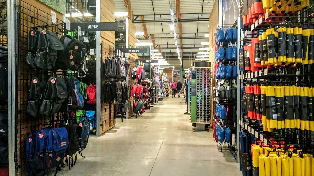 MEC Barrie | 61 Bryne Dr, Barrie, ON L4N 8V8, Canada | Phone: (705) 792-4675