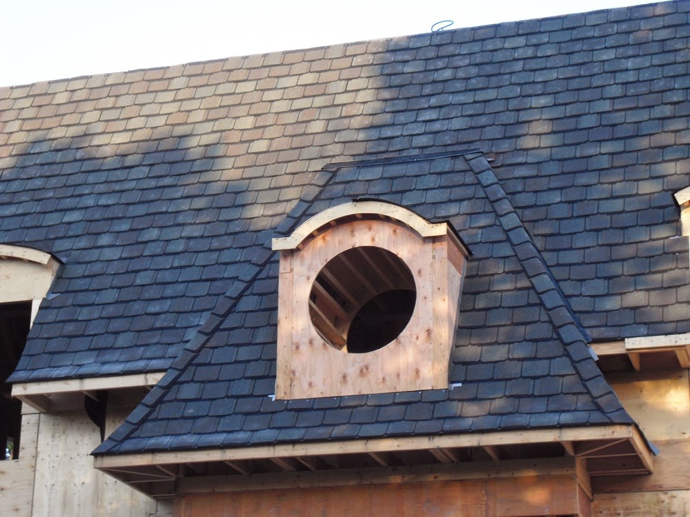 Vlads Roofing & Renovation Ltd | 30 Hawthorne Rd, Etobicoke, ON M9R 1P3, Canada | Phone: (647) 892-7400