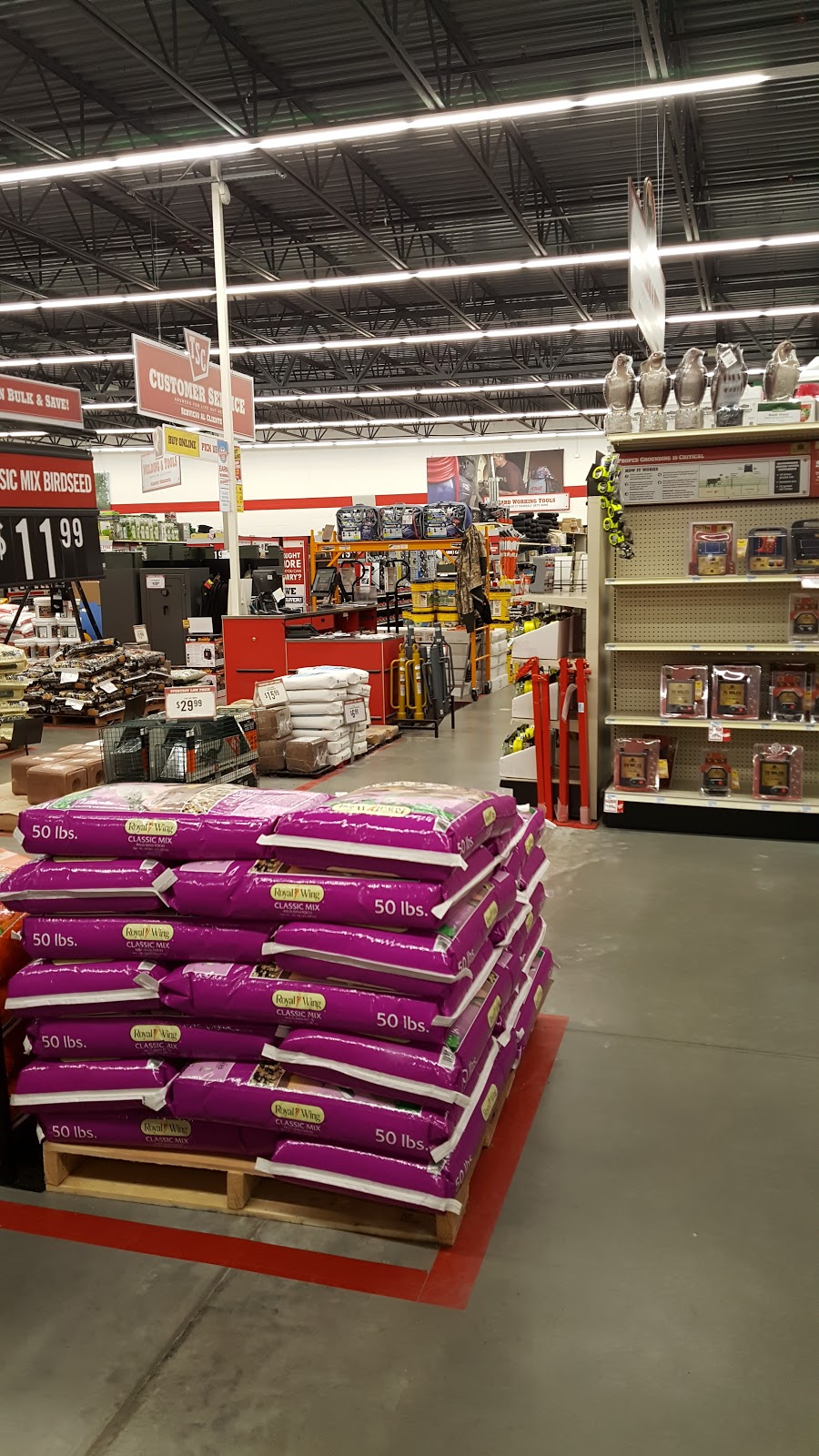 Tractor Supply Co. | 4800 24th Ave, Fort Gratiot Twp, MI 48059, USA | Phone: (810) 385-5855