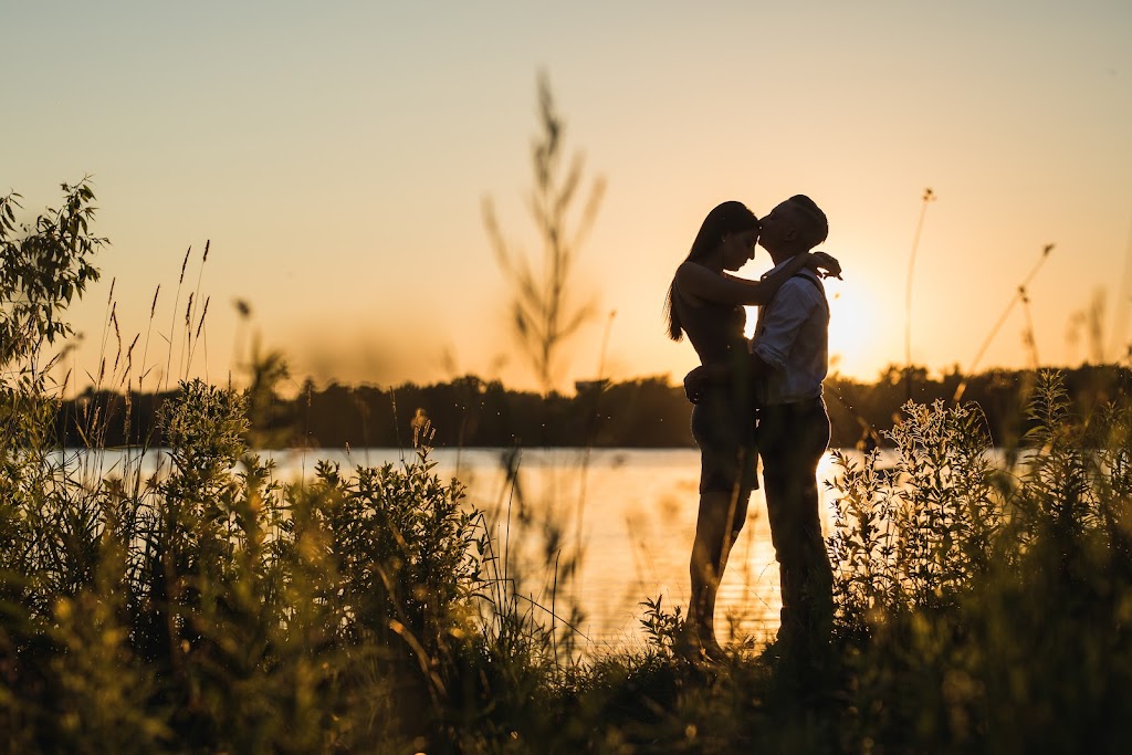 Tom Wang Photography | Reynolds Cres, Aurora, ON L4G 0J1, Canada | Phone: (416) 727-6068