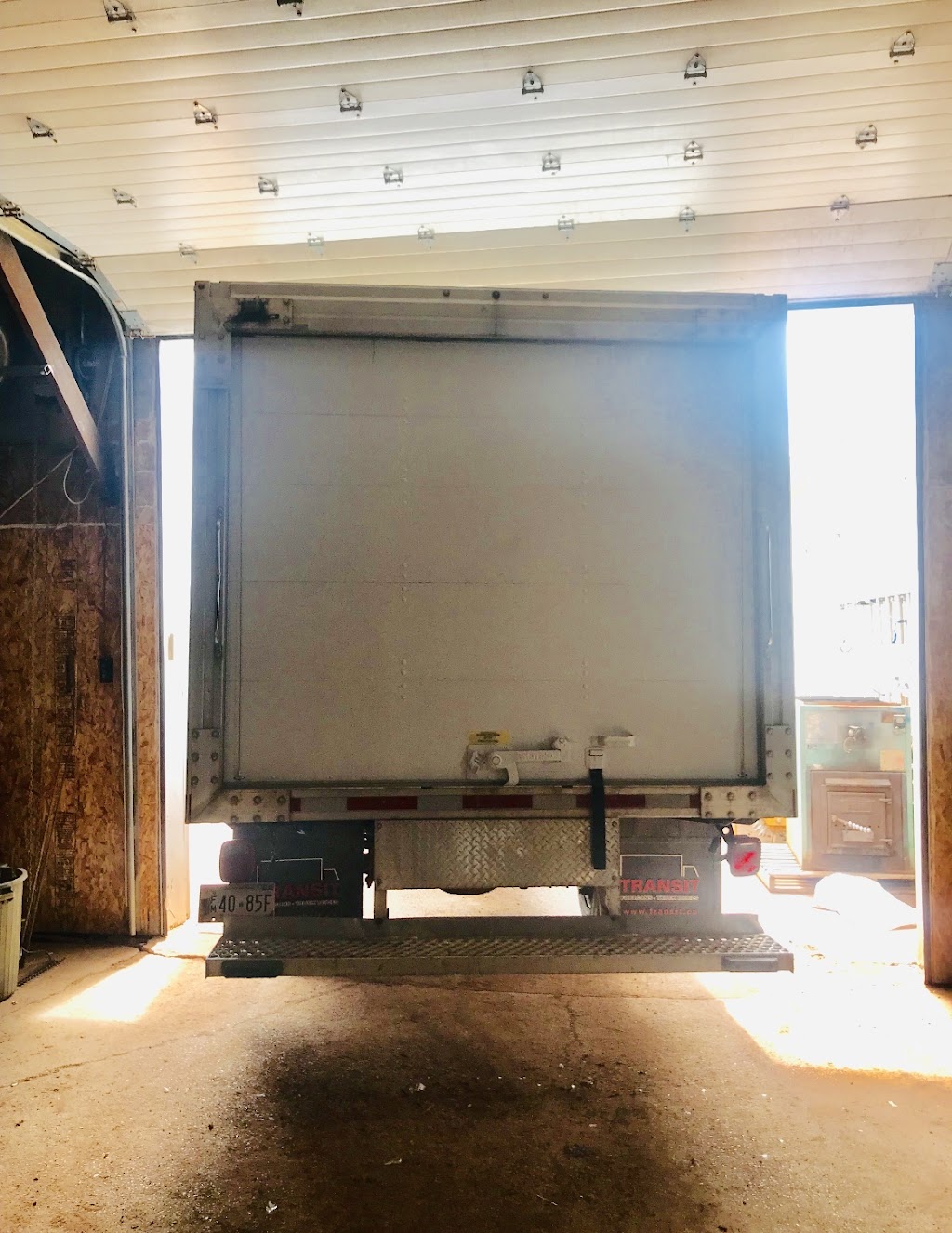 Island Overhead Doors | 961 Callbeck St, Central Bedeque, PE C0B 1G0, Canada | Phone: (902) 918-2184