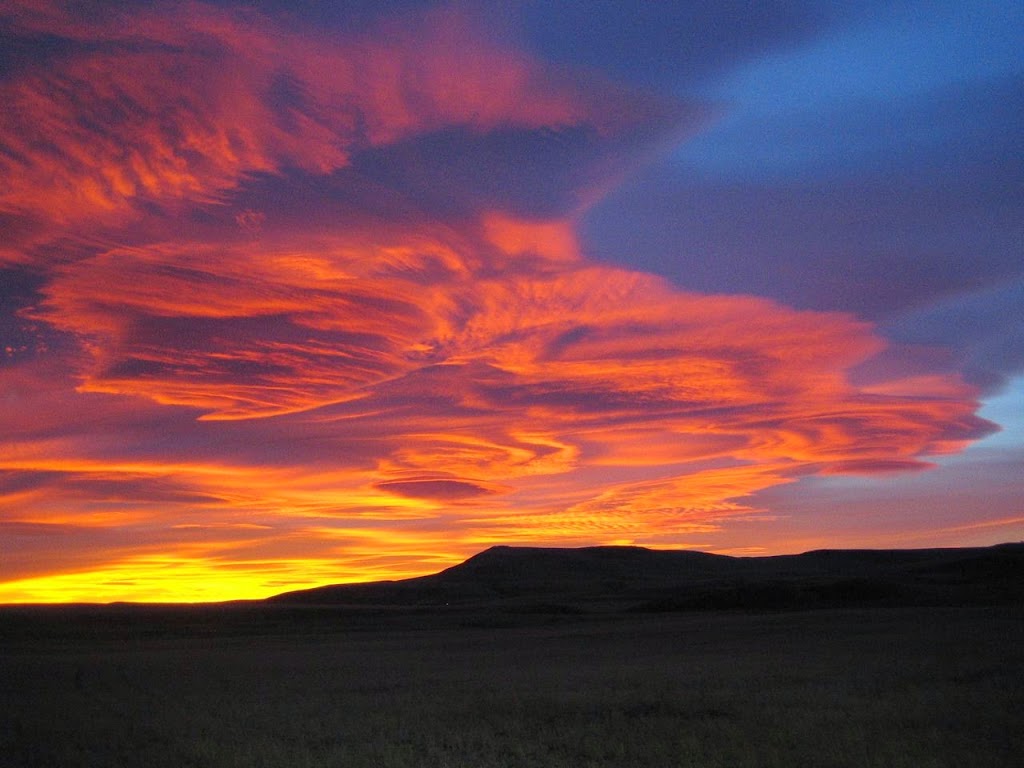 Chimney Rock Ranch Wellness Retreat | Box 6, Site 1, RR#1, Nanton, AB T0L 1R0, Canada | Phone: (403) 646-0245