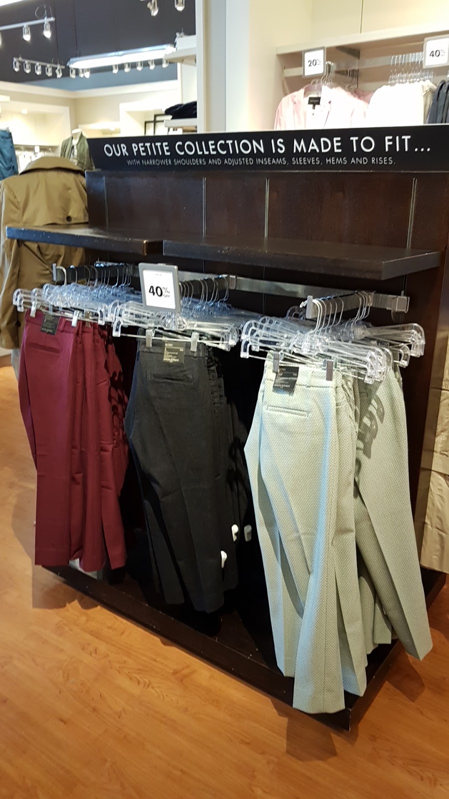 Banana Republic Factory Store | 61 Hector Gate, Dartmouth, NS B3B 0C1, Canada | Phone: (902) 481-9430