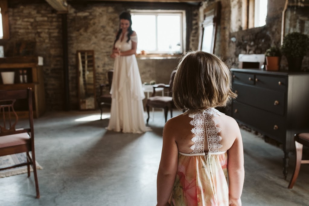 mina | 14 Adam St, Tavistock, ON N0B 2R0, Canada | Phone: (519) 301-5132