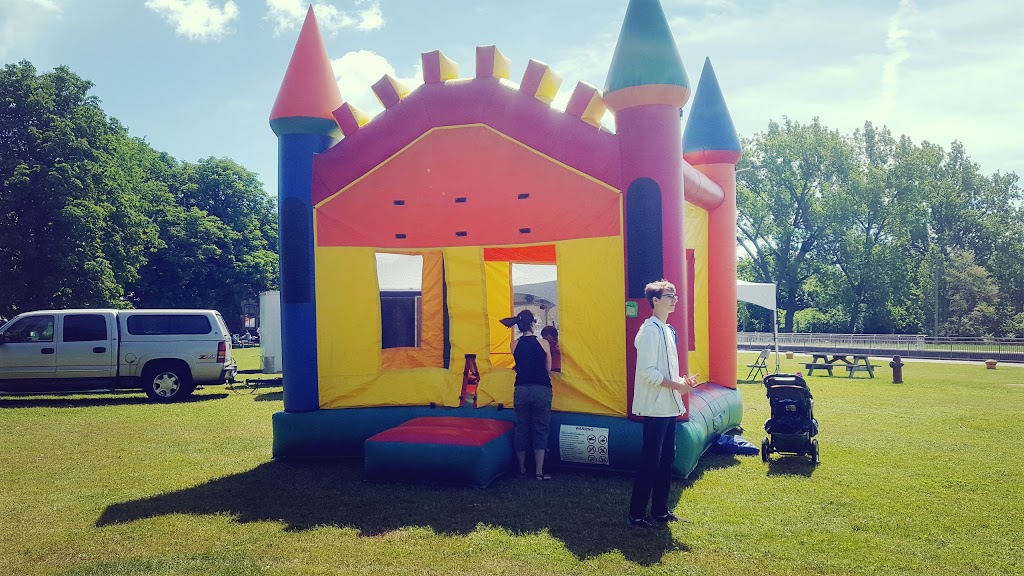 Air Bounce Adventures | 3 Royal Oak Rd, Manilla, ON K0M 2J0, Canada | Phone: (705) 308-2471