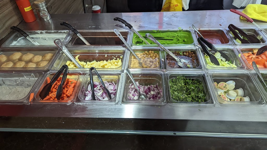 Chat Hut Sweets & Restaurant | 7956 Torbram Rd #1a, Brampton, ON L6T 5A2, Canada | Phone: (905) 673-2428