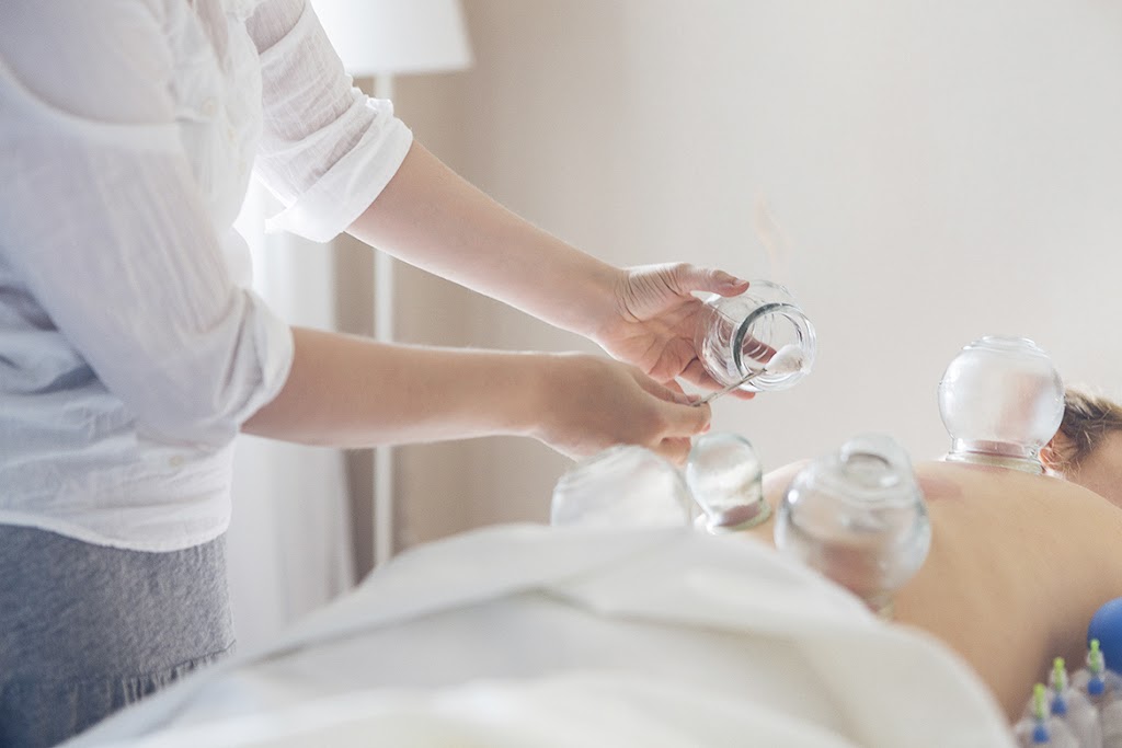 Dekang Medical | 2000 Credit Valley Rd Unit 202 & 203, Mississauga, ON L5M 4N4, Canada | Phone: (289) 768-8818