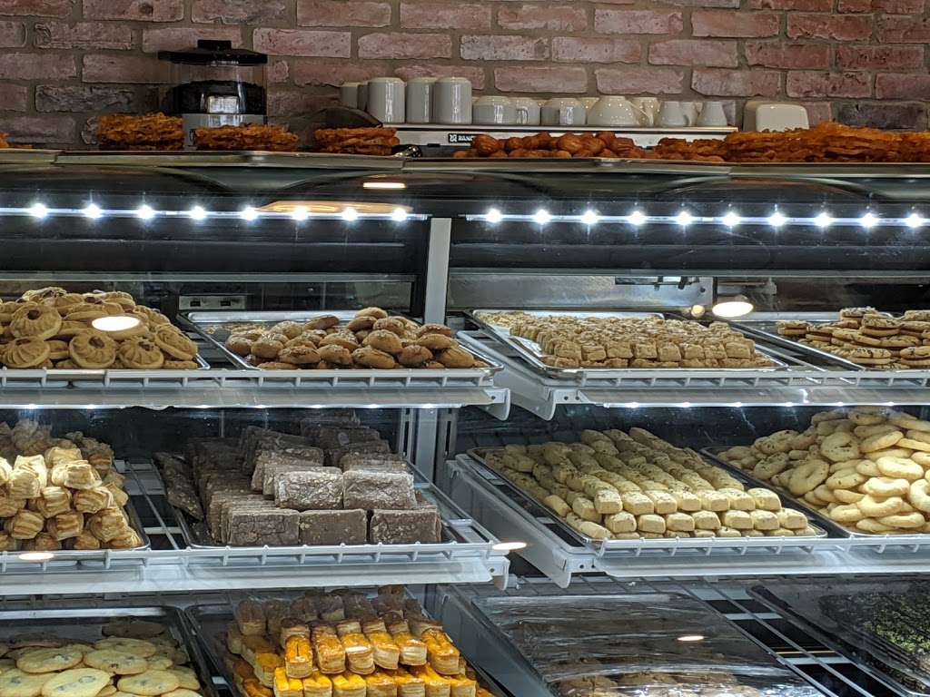 BB Cafe Newmarket | 17335 Yonge St Unit #3, Newmarket, ON L3Y 8Z2, Canada | Phone: (905) 503-7255