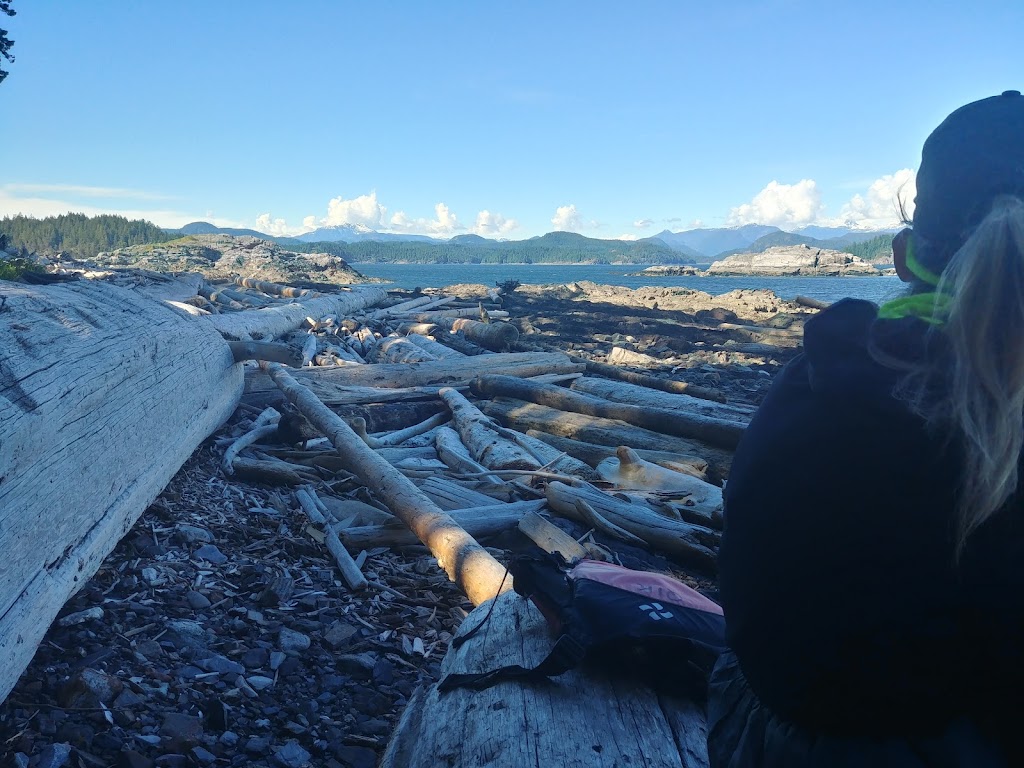 Quadra Island Kayaks | 615 Taku Rd, Heriot Bay, BC V0P 1H0, Canada | Phone: (250) 285-3400
