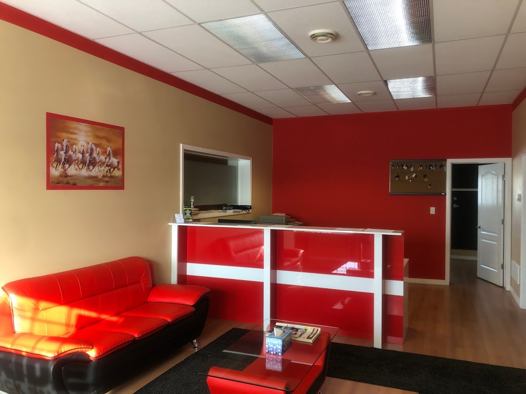 Pride Truck Sales Ltd | 20804 Stony Plain Rd, Edmonton, AB T5S 2C3, Canada | Phone: (866) 419-2314
