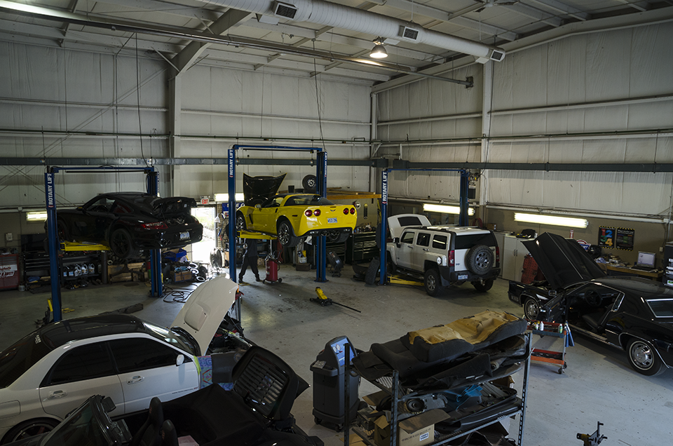 Rayzer Automotive | 4000 N Talbot Rd, Oldcastle, ON N0R 1L0, Canada | Phone: (519) 737-9999