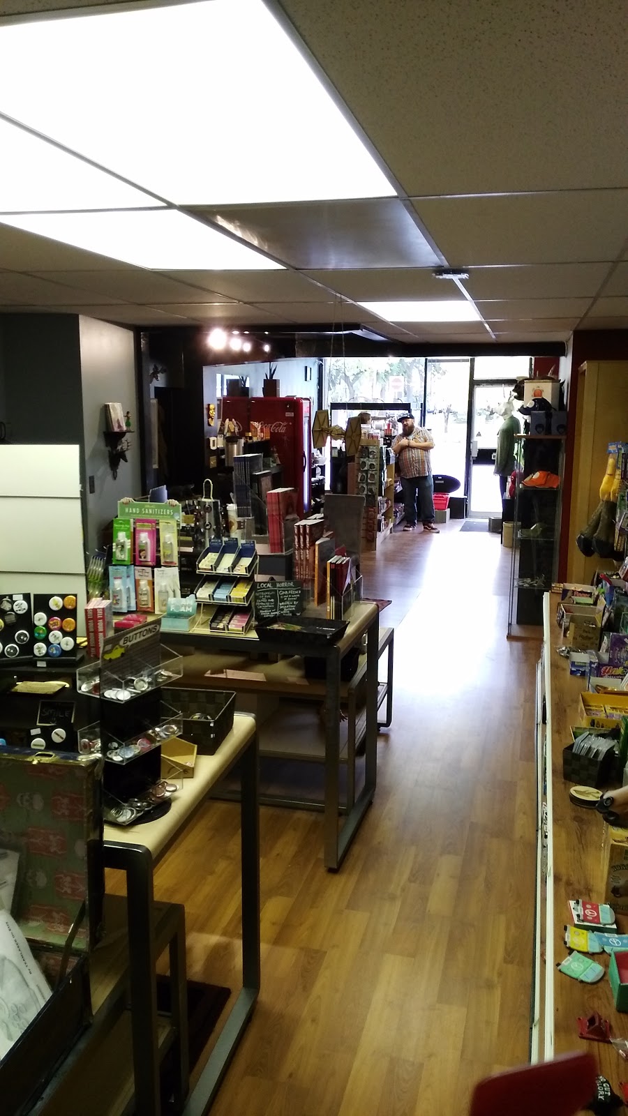 Glitch Gifts and Novelties | 510 33rd Street West, Saskatoon, SK S7L 0V8, Canada | Phone: (306) 978-9696