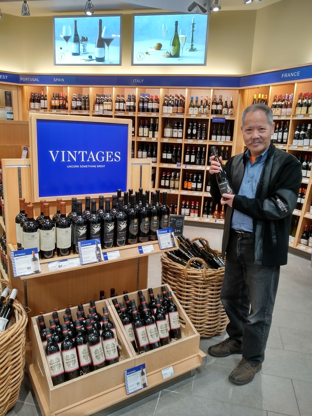 LCBO | 154 Queensway East, Simcoe, ON N3Y 2N6, Canada | Phone: (519) 426-2115
