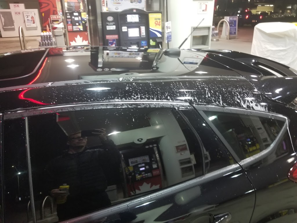 Petro-Canada & Car Wash | 2125 Dundas St W, Mississauga, ON L5K 2E2, Canada | Phone: (905) 828-9475