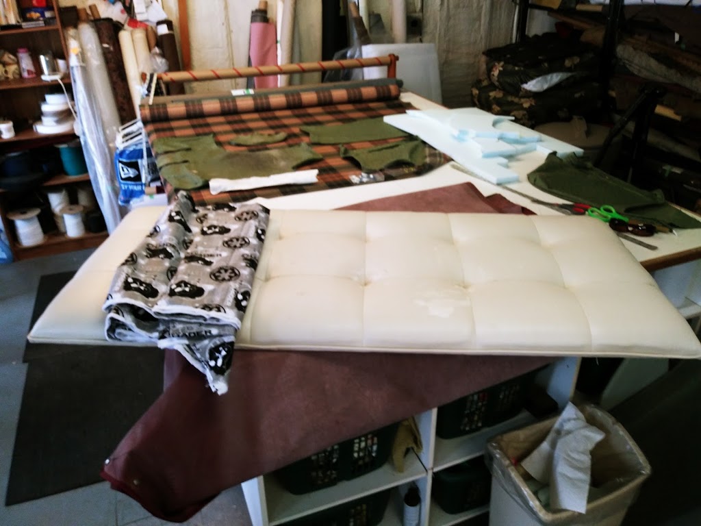 Country Seat Upholstery Studio | 28143 Talbot Line, Wallacetown, ON N0L 2M0, Canada | Phone: (519) 762-2965
