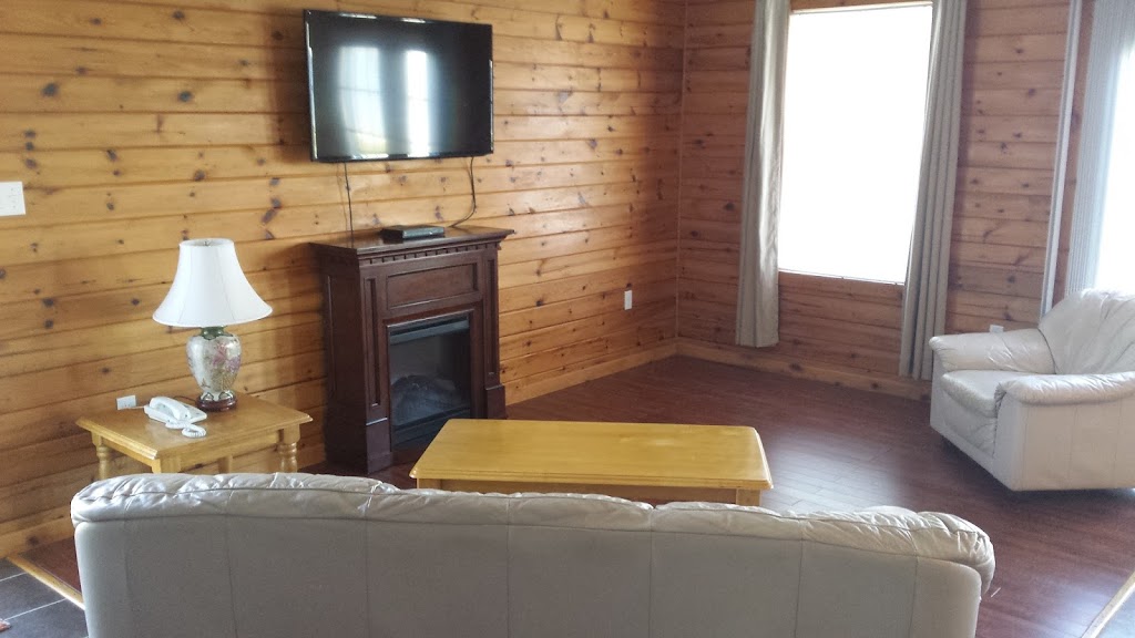 John Bs Oceanfront Cottages | 64 Tamarack Dr Grand Tracadie, Grand Tracadie, PE C0A 1P0, Canada | Phone: (877) 358-3004