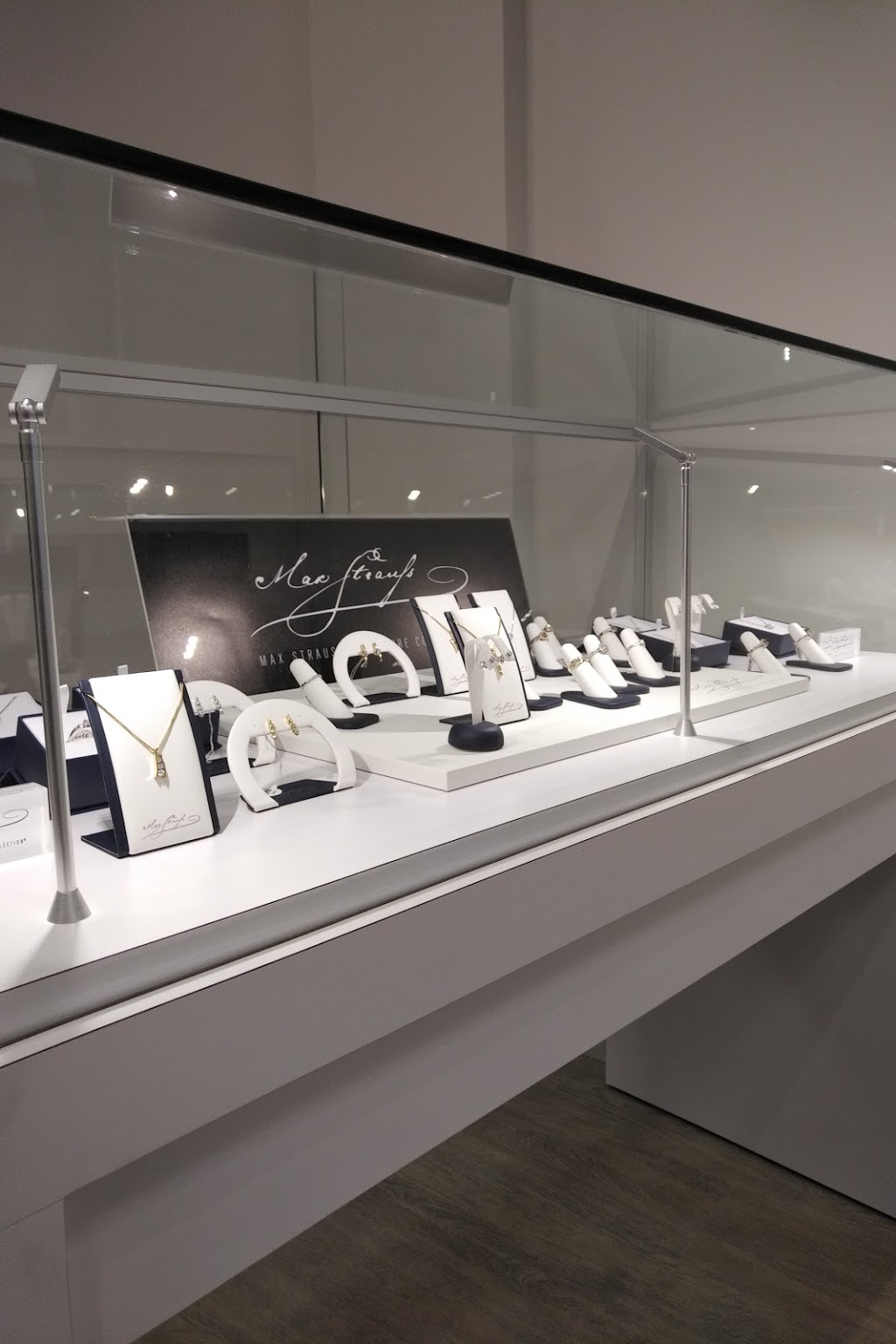 Heffernans Jewellery Ltd | 245-2 The Boardwalk, Waterloo, ON N2T 0A6, Canada | Phone: (519) 885-4468