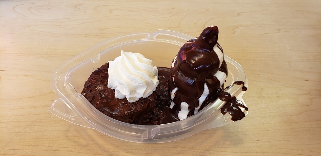 Dairy Queen Grill & Chill | 1701 49 St NW, Calgary, AB T3B 1B9, Canada | Phone: (403) 286-1055