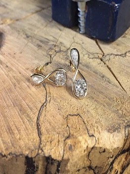 Waterdown Goldsmith | 9 Mill St S, Waterdown, ON L0R 2H0, Canada | Phone: (905) 689-5222