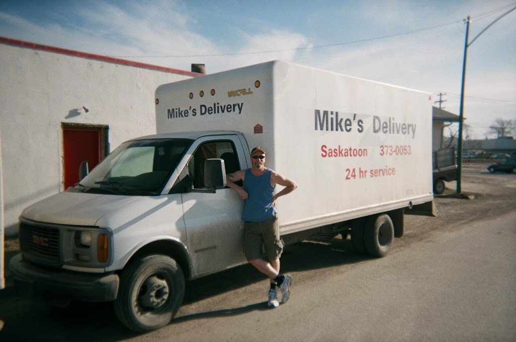 Mikes Moving & Hauling Ltd | 616 33rd Street West, Saskatoon, SK S7L 0W1, Canada | Phone: (306) 373-4358