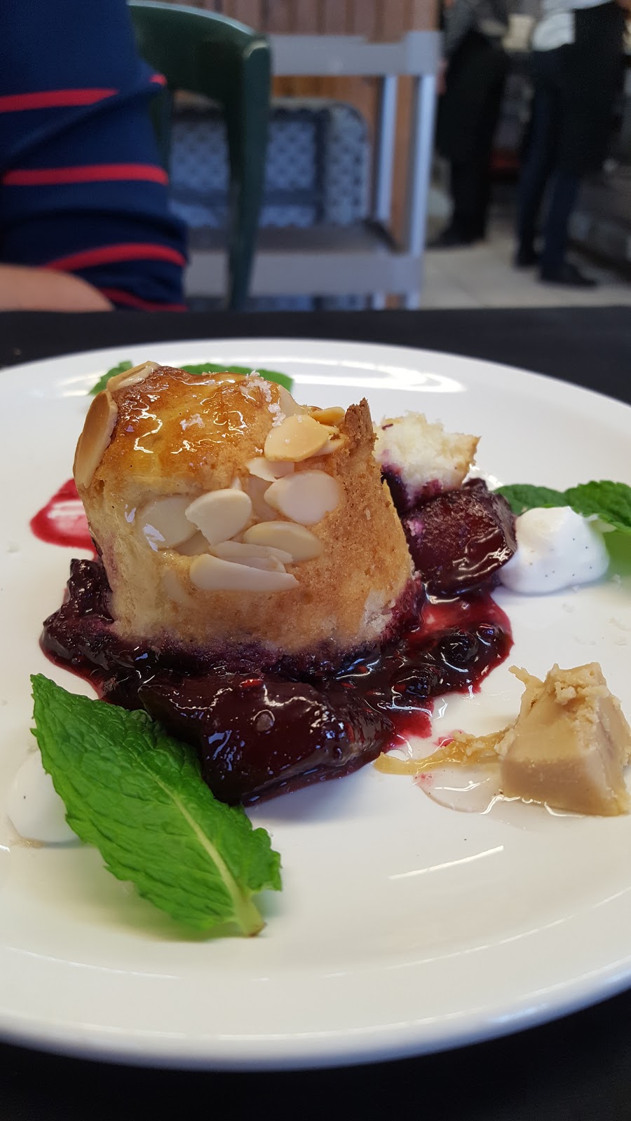 Traiteur Les Cuisines Leblanc | 266 Rue Saint-Ignace, La Prairie, QC J5R 1E5, Canada | Phone: (450) 444-2258