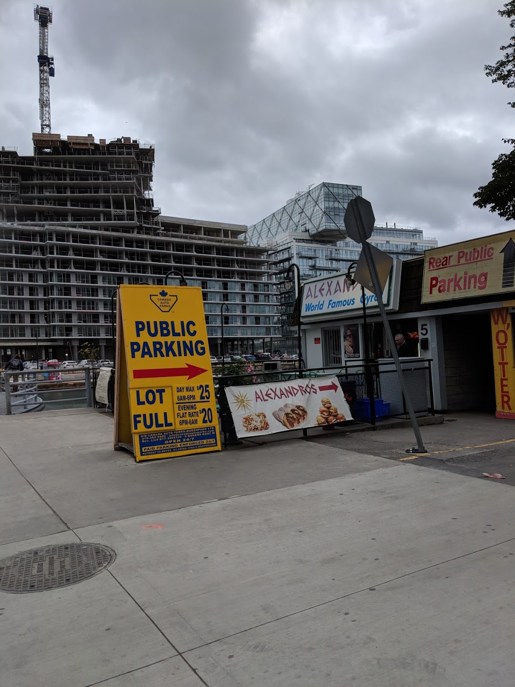 public parking near royal york hotel toronto