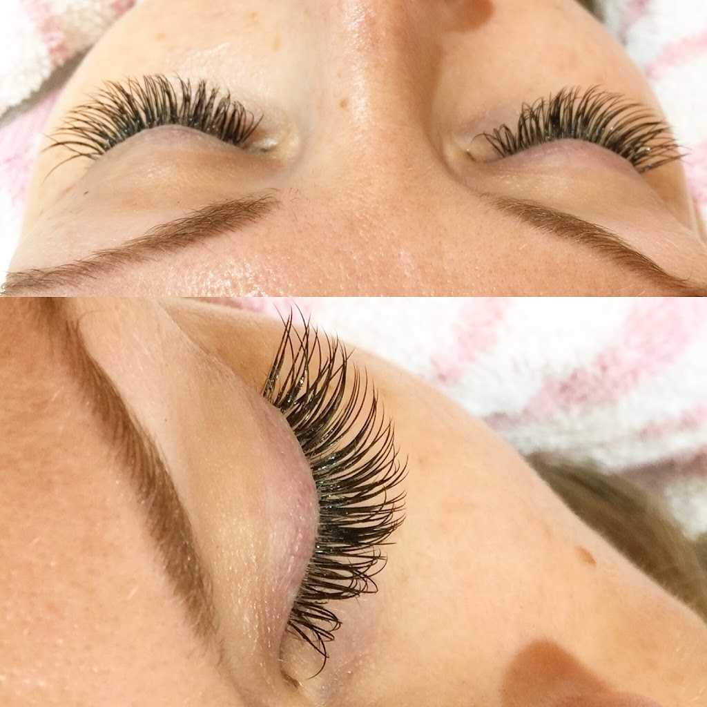 LASHES & NAILS | 110 Parent Ave, Ottawa, ON K1N 7B4, Canada | Phone: (613) 562-3333