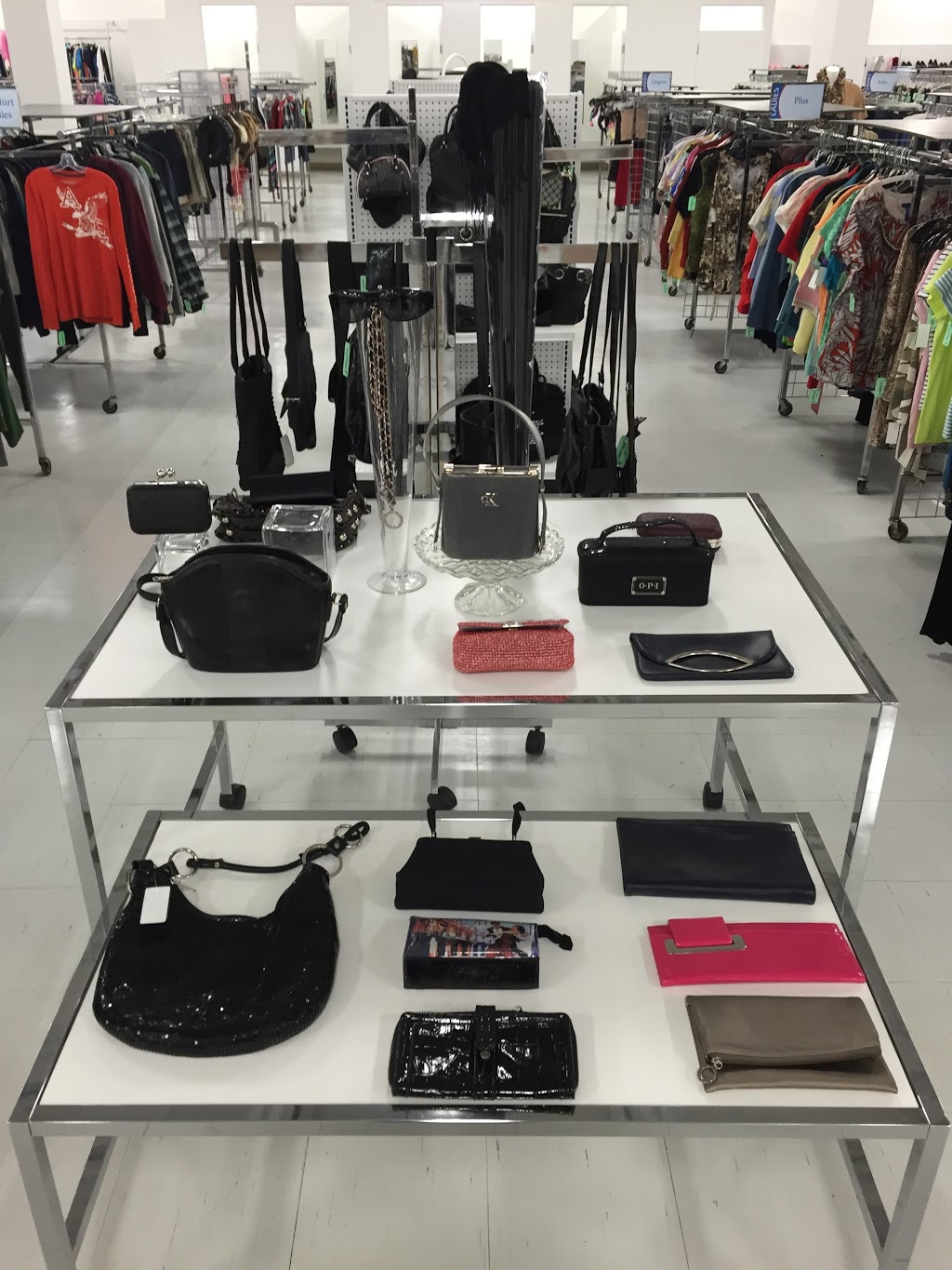Society of St. Vincent de Paul - Merivale Store | 1620 Merivale Rd, Nepean, ON K2G 3K3, Canada | Phone: (613) 695-7162