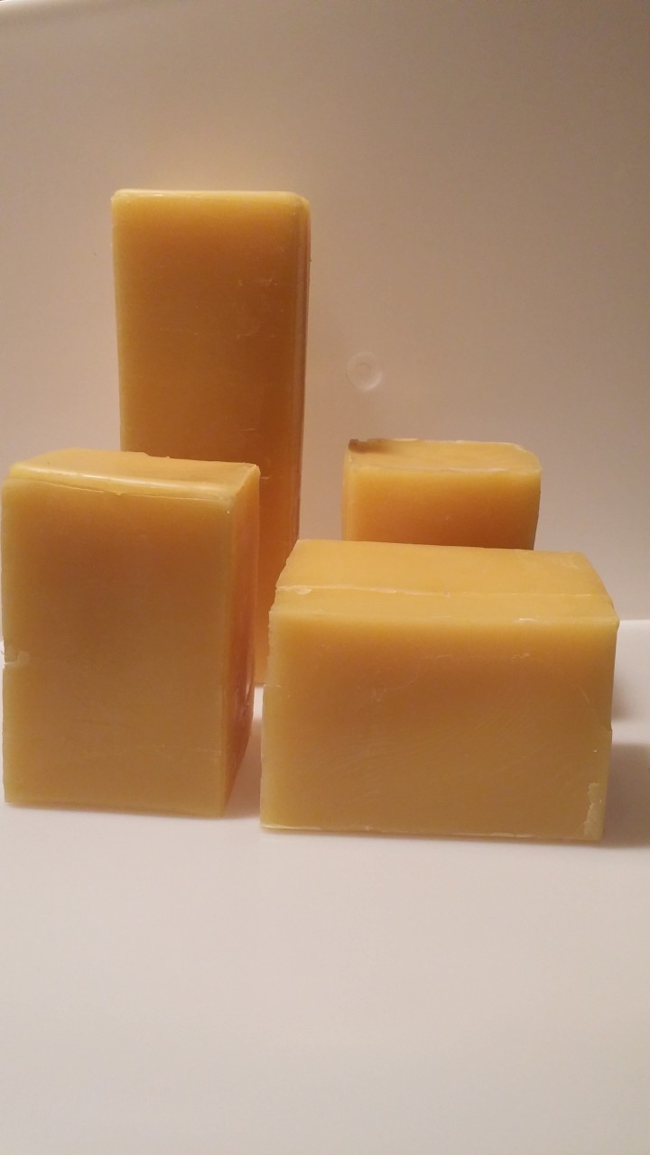 Whitewater Honey Co. | 19G Moores Beach Rd, Pembroke, ON K8A 6W2, Canada | Phone: (613) 732-5387