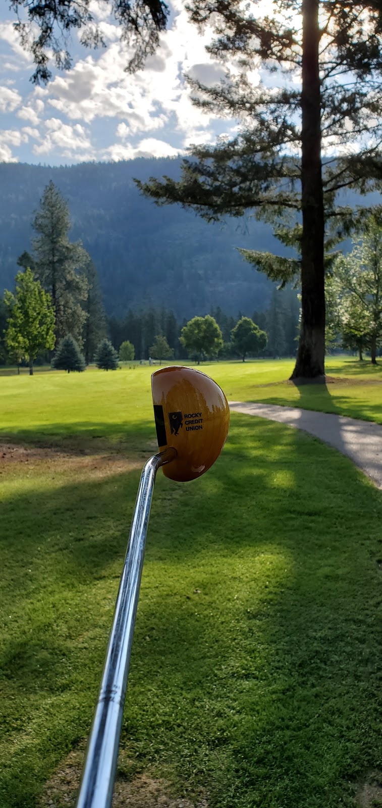 Christina Lake Golf Club | British Columbia V0H 1E0, Canada | Phone: (250) 447-9313