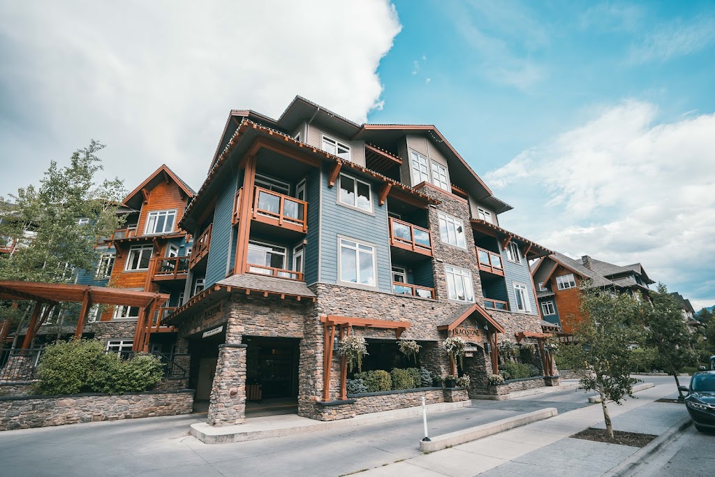 Blackstone Mountain Lodge by CLIQUE | 170 Kananaskis Way, Canmore, AB T1W 0A8, Canada | Phone: (403) 609-8098
