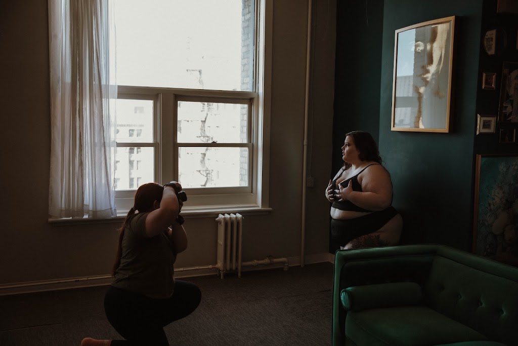 Ashley Nicole Photography | 236 Burford-Delhi Townline Rd, Scotland, ON N0E 1R0, Canada | Phone: (905) 536-3349