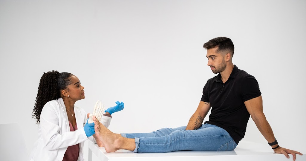 Clinique podiatrique de lAssomption | 831 Bd de lAnge Gardien N, LAssomption, QC J5W 1P5, Canada | Phone: (450) 589-3522