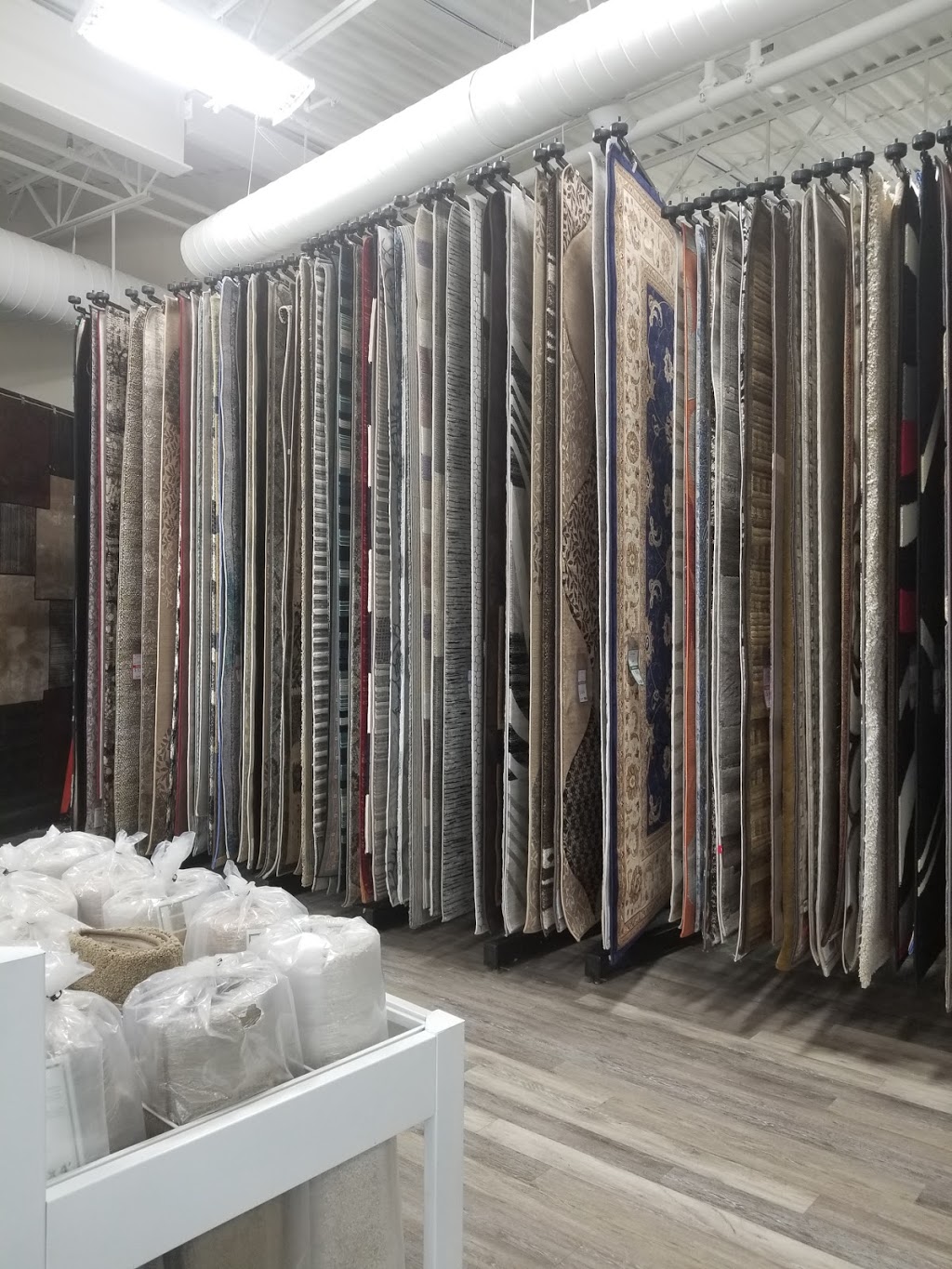 End Of The Roll - Stoney Creek | 410 Lewis Rd, Stoney Creek, ON L8E 5Y7, Canada | Phone: (289) 860-0600
