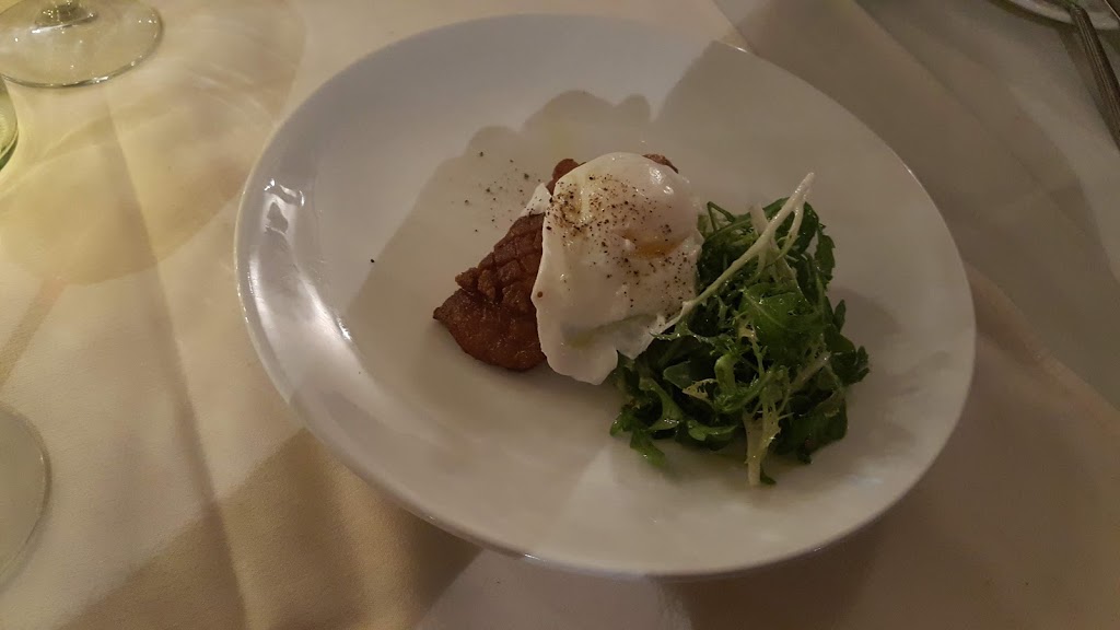 207 Steak and Seafood | QC-207, Kahnawake, QC J0L 1B0, Canada