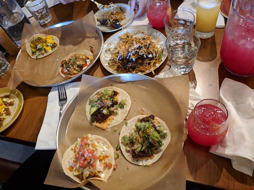 La Carnita | 100 City Centre Dr, Mississauga, ON L5B 2C9, Canada | Phone: (905) 766-1947
