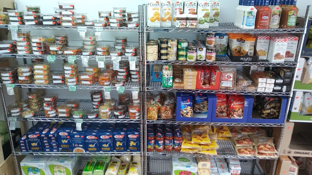 Fruiterie Hochelaga | 3679 Rue Hochelaga, Montréal, QC H1W 1J2, Canada