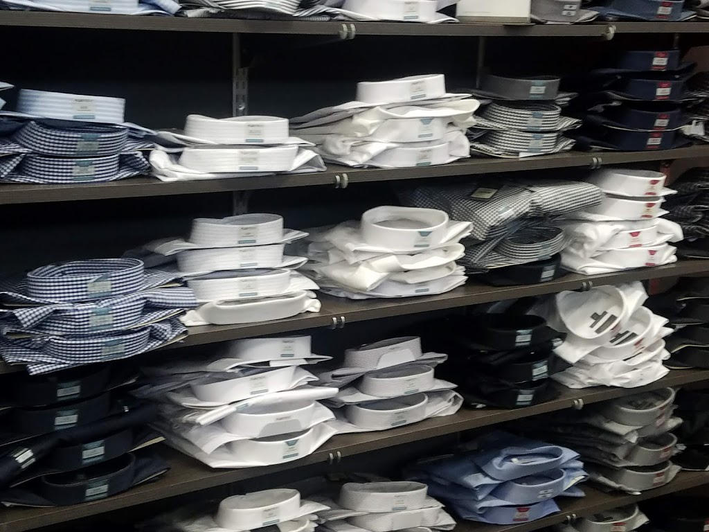 Marks | 142 Queensway E Simcoe Town Centre Mall, Simcoe, ON N3Y 4Y7, Canada | Phone: (519) 426-8414