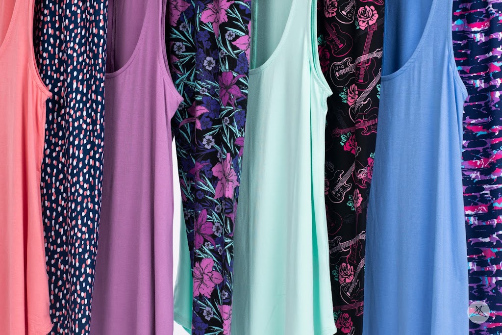 SweetLegswithAnita | 8628 217 St NW, Edmonton, AB T5T 4R5, Canada | Phone: (780) 699-8476